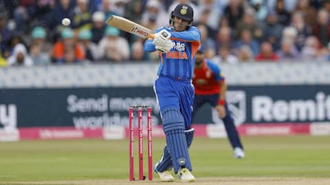 Quickest batters to 100 T20I sixes (by balls)