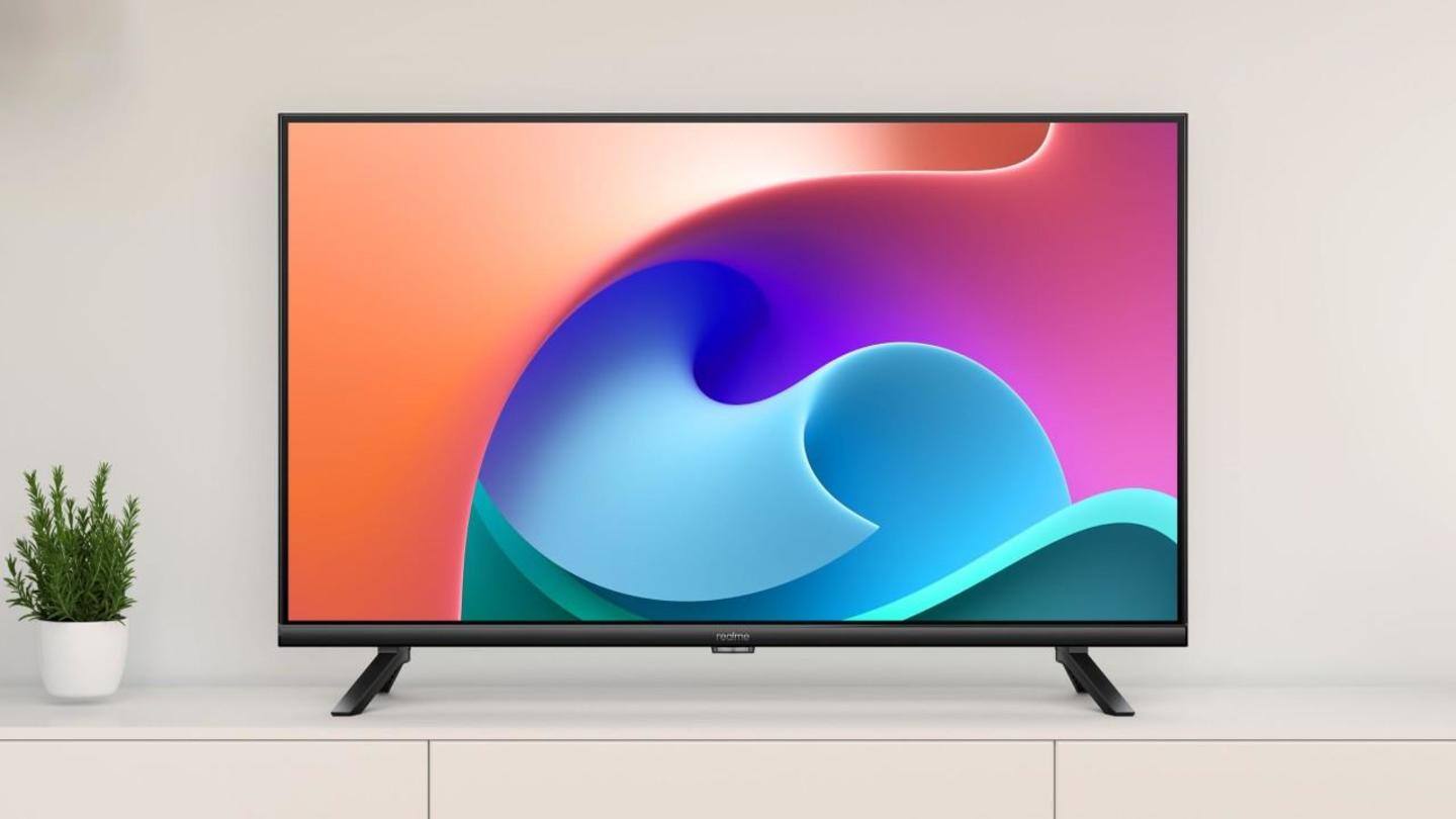 Full-HD panel on a 32-inch TV is a rarity Full-HD panel on a 32-inch TV is a rarity