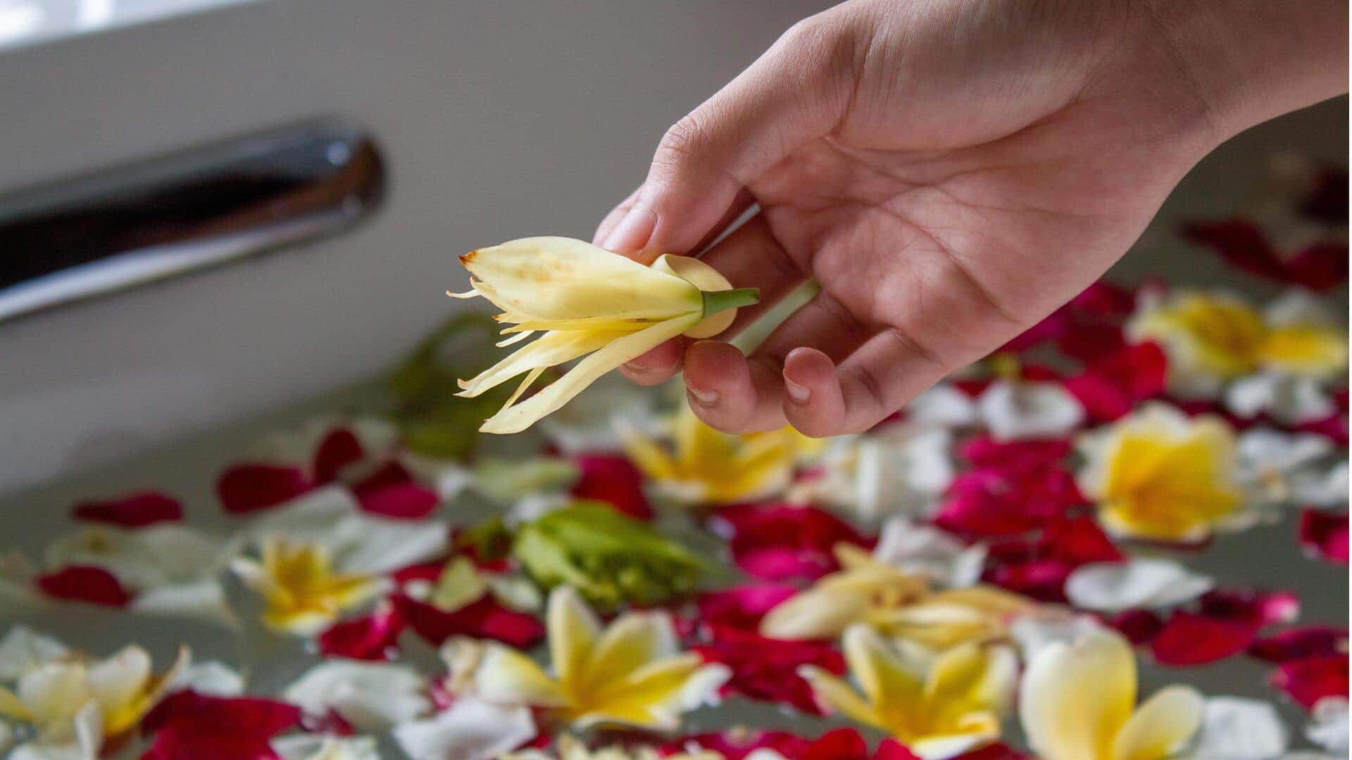 Transform your tub with these flower petal bath ideas
