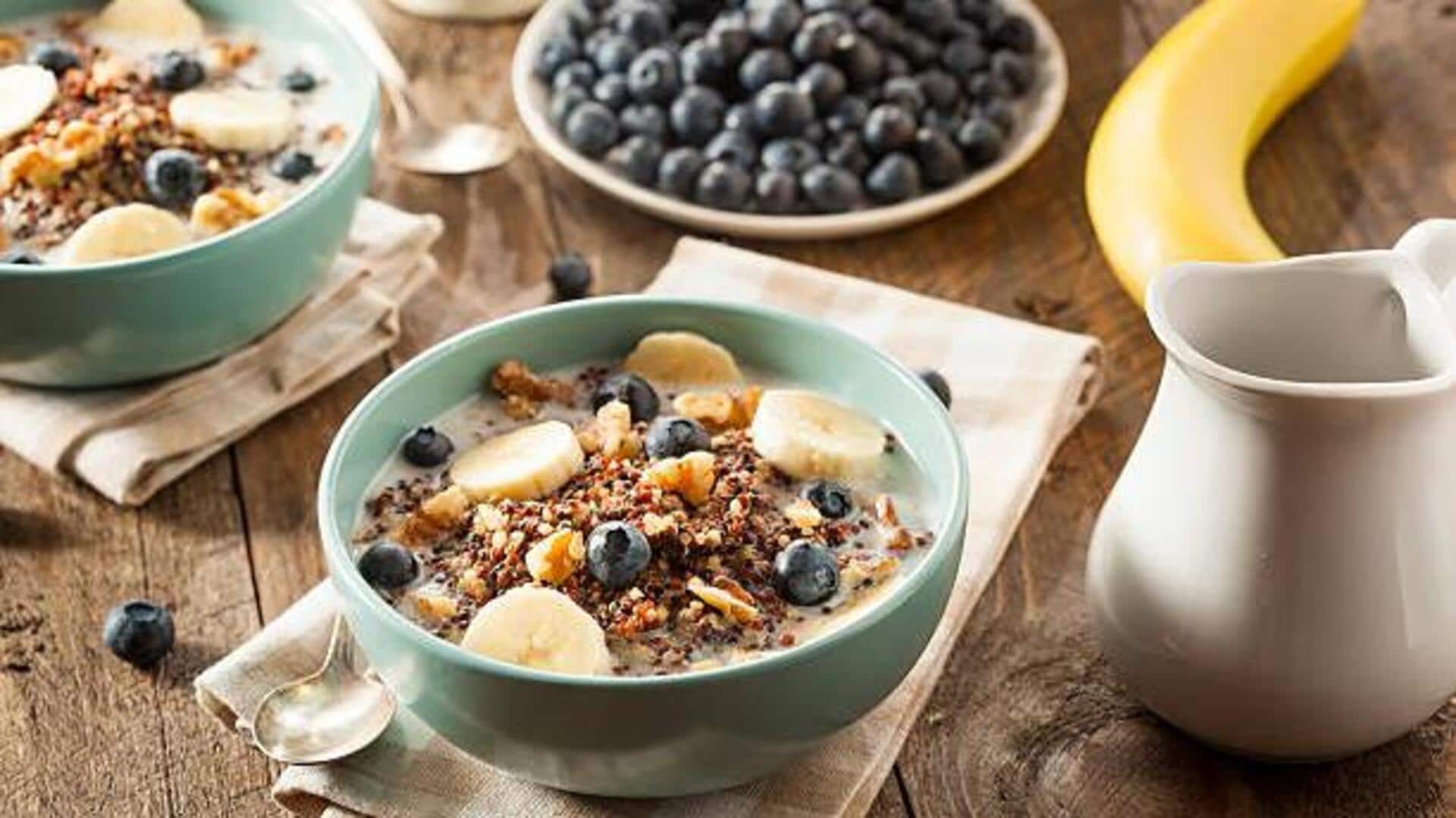Quinoa and nuts: A balanced breakfast combo 