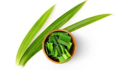 Try these dishes featuring pandan leaves