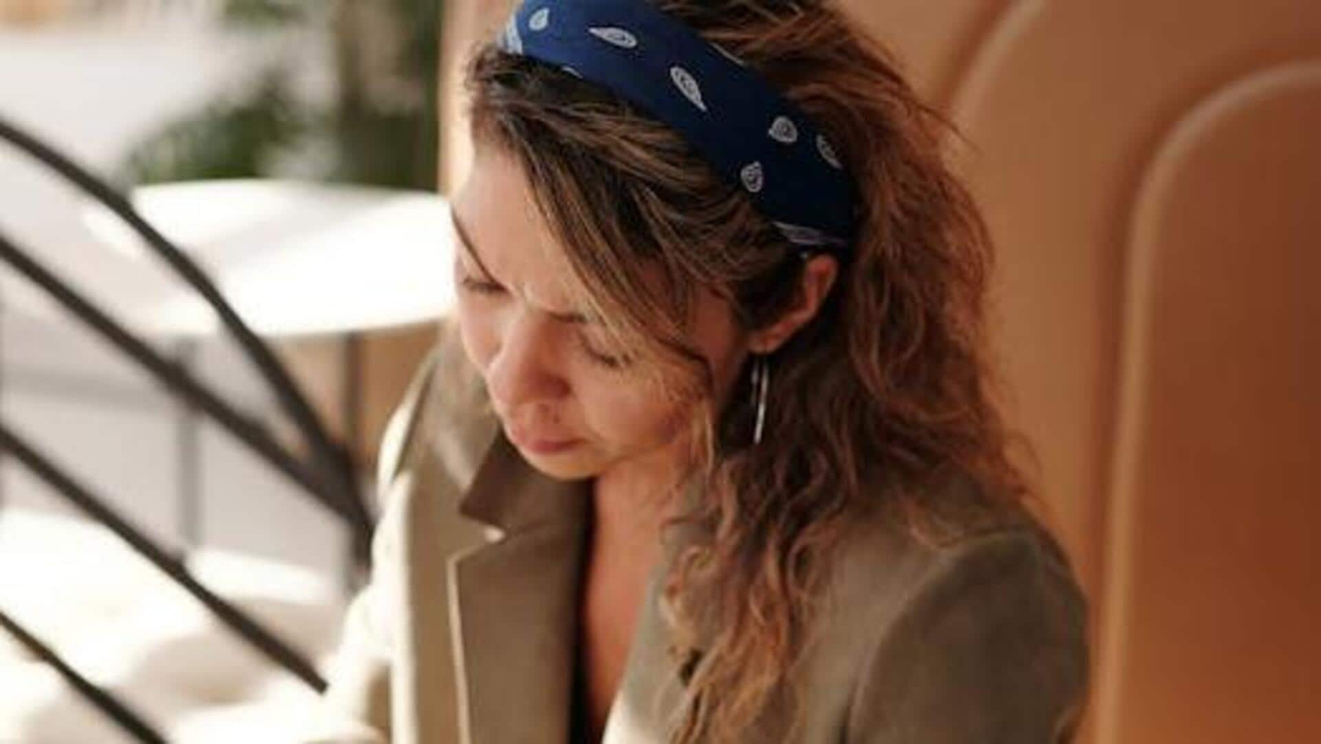 Innovative bandana styles for vibrant curly hair