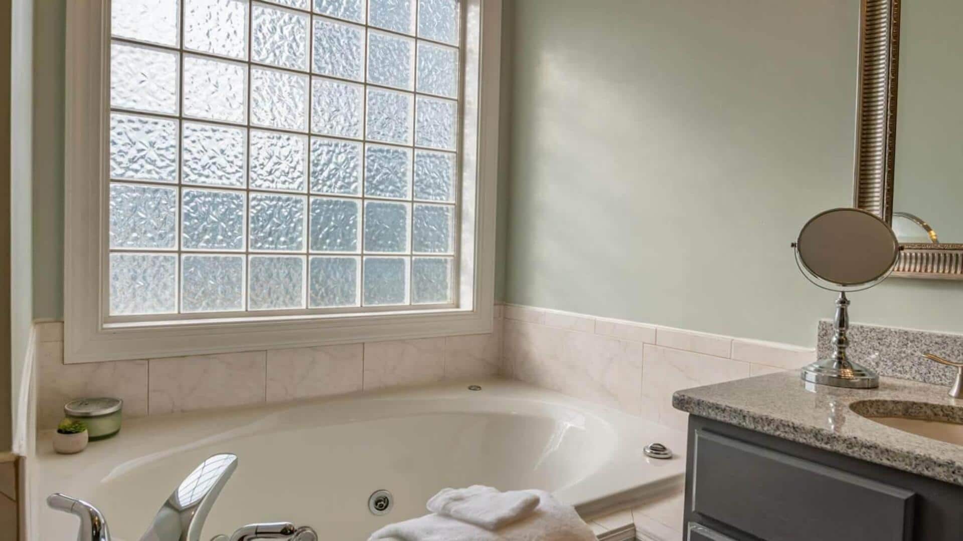 How to ventilate your bathroom without spending much