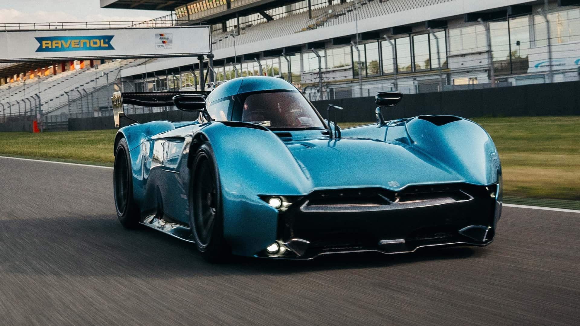 McMurtry Speirling beats Mercedes-AMG One to set new lap record