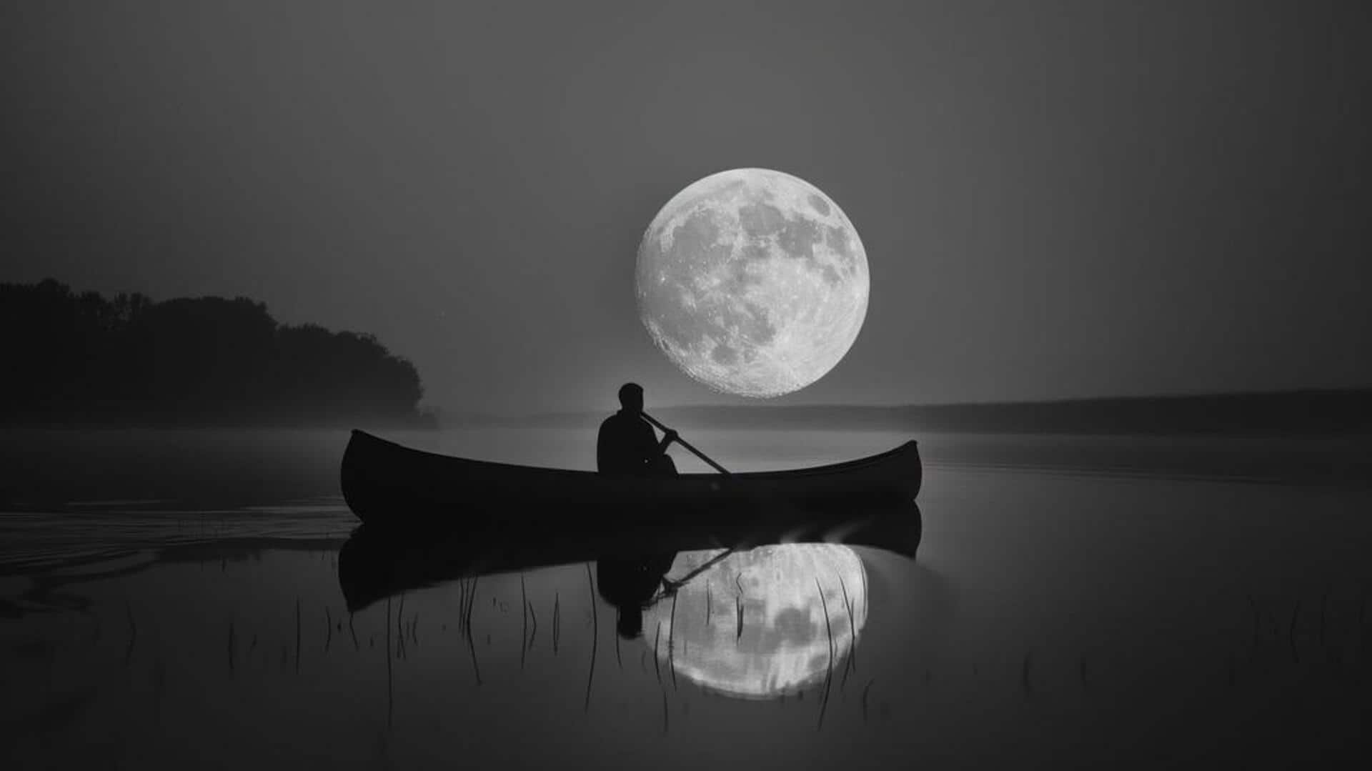 Harvest Moon Canoeing: Night paddles on tranquil lakes