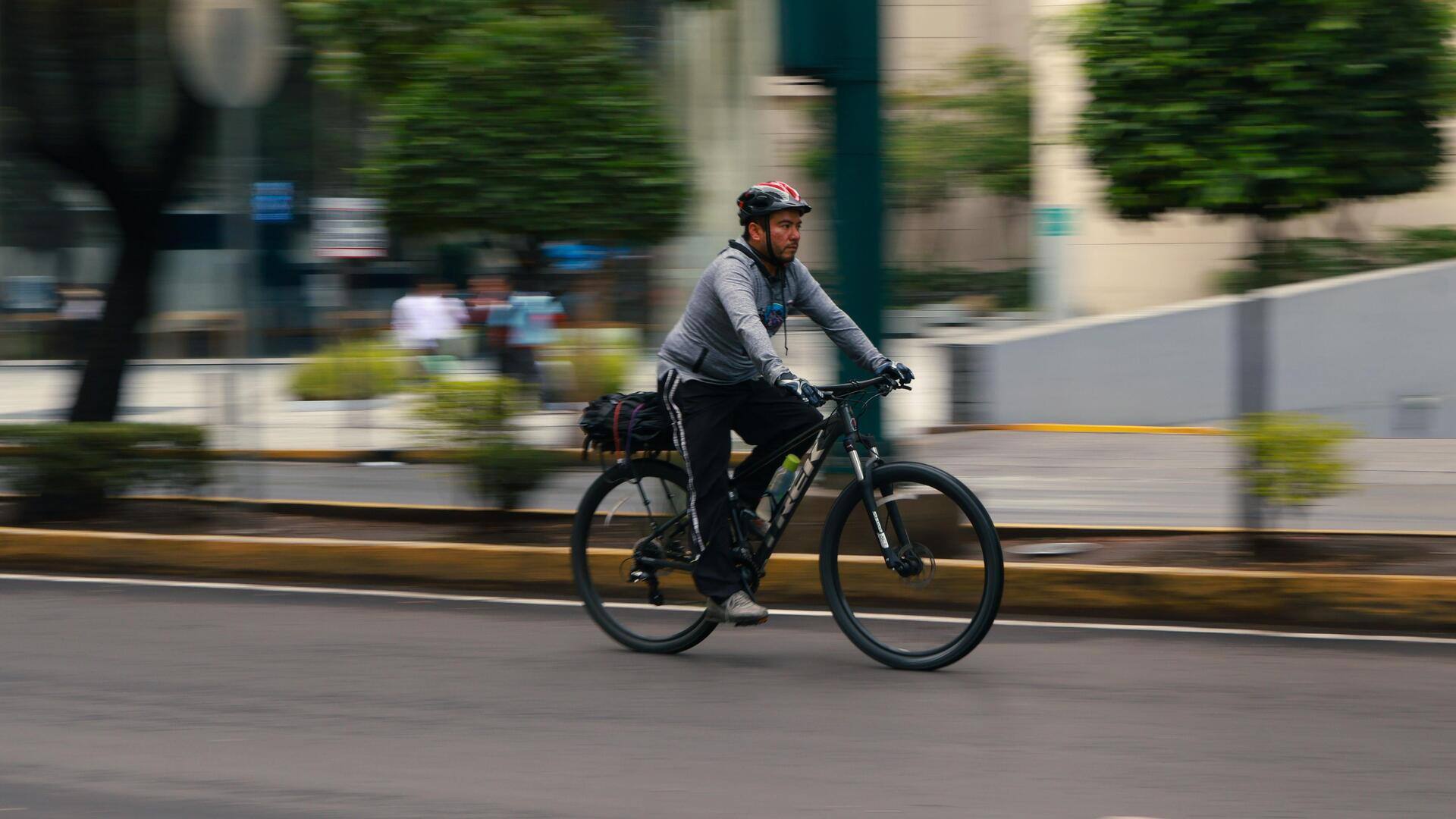 How walking or cycling to work benefits your health