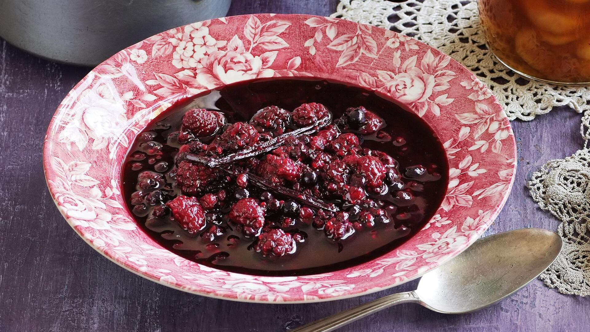 5 berry compote recipes you'll fall in love with