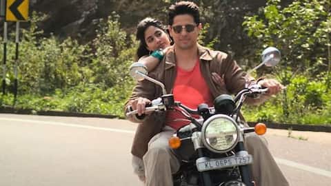 'Param Sundari': Janhvi-Sidharth's new song 'Bheegi Saree' out now