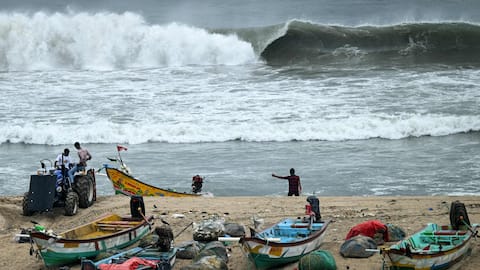 Cyclone 'Montha' headed toward Andhra coast, landfall in 6 hours