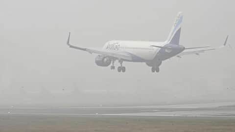 Delhi AQI still 'very poor'; over 150 flights delayed