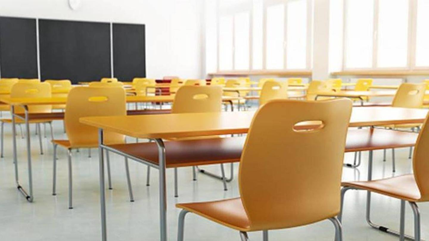 400 schools have shut down over the past 7 years 400 schools have shut down over the past 7 years