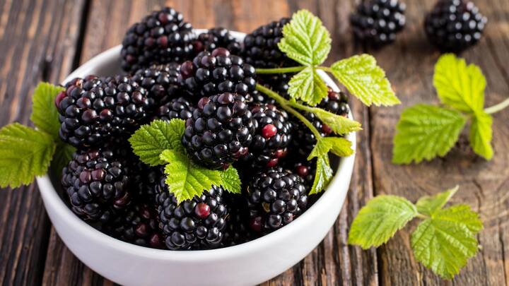 5 amazing health benefits of blackberries
