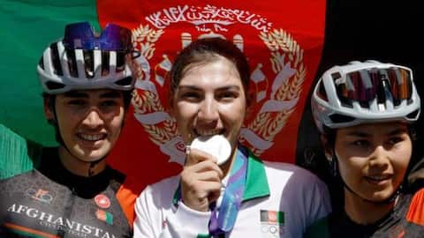 Afghan cyclist wins Asian Games silver while disguised as man
