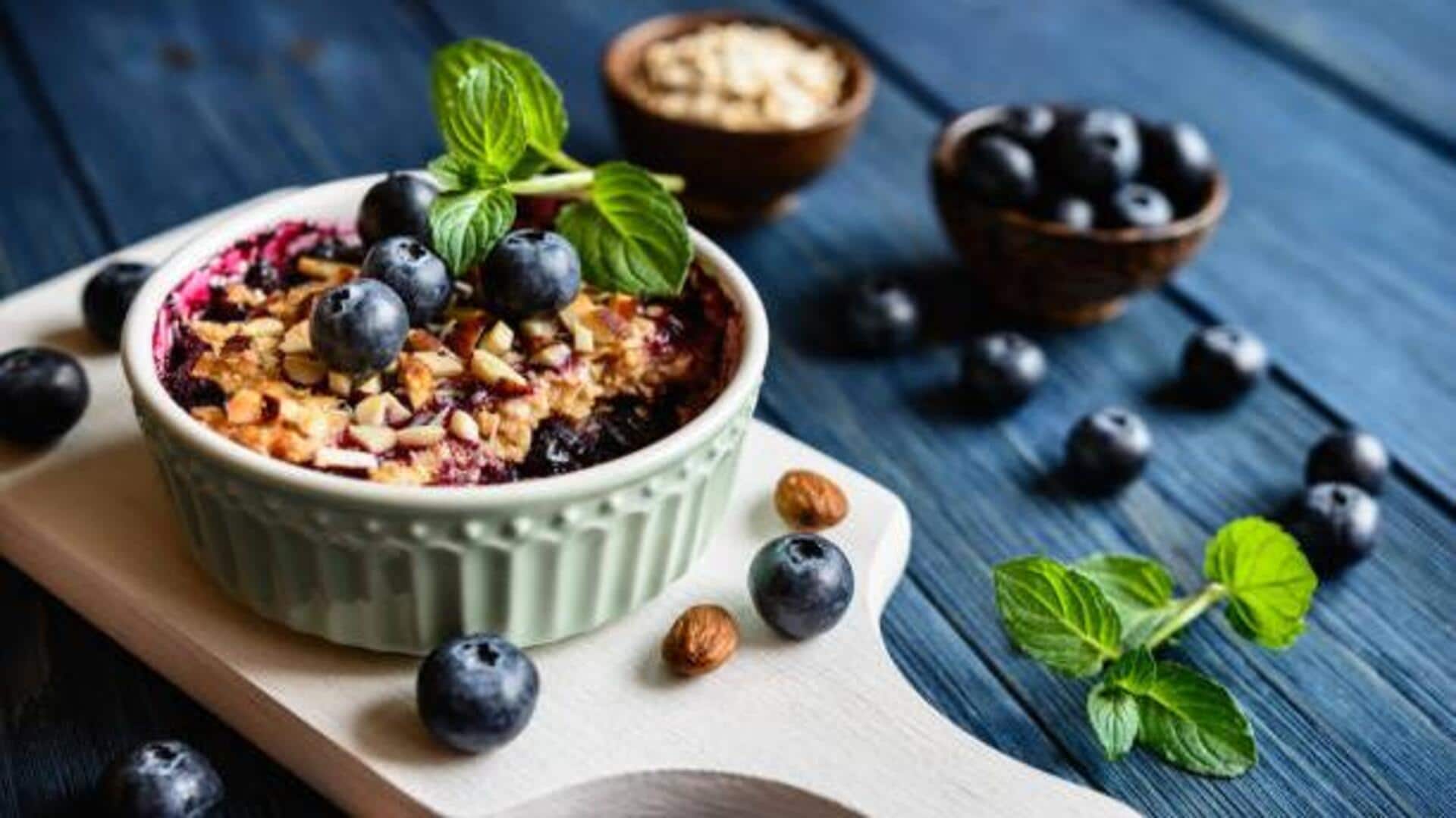 5-minute breakfasts: Berry almond crumble