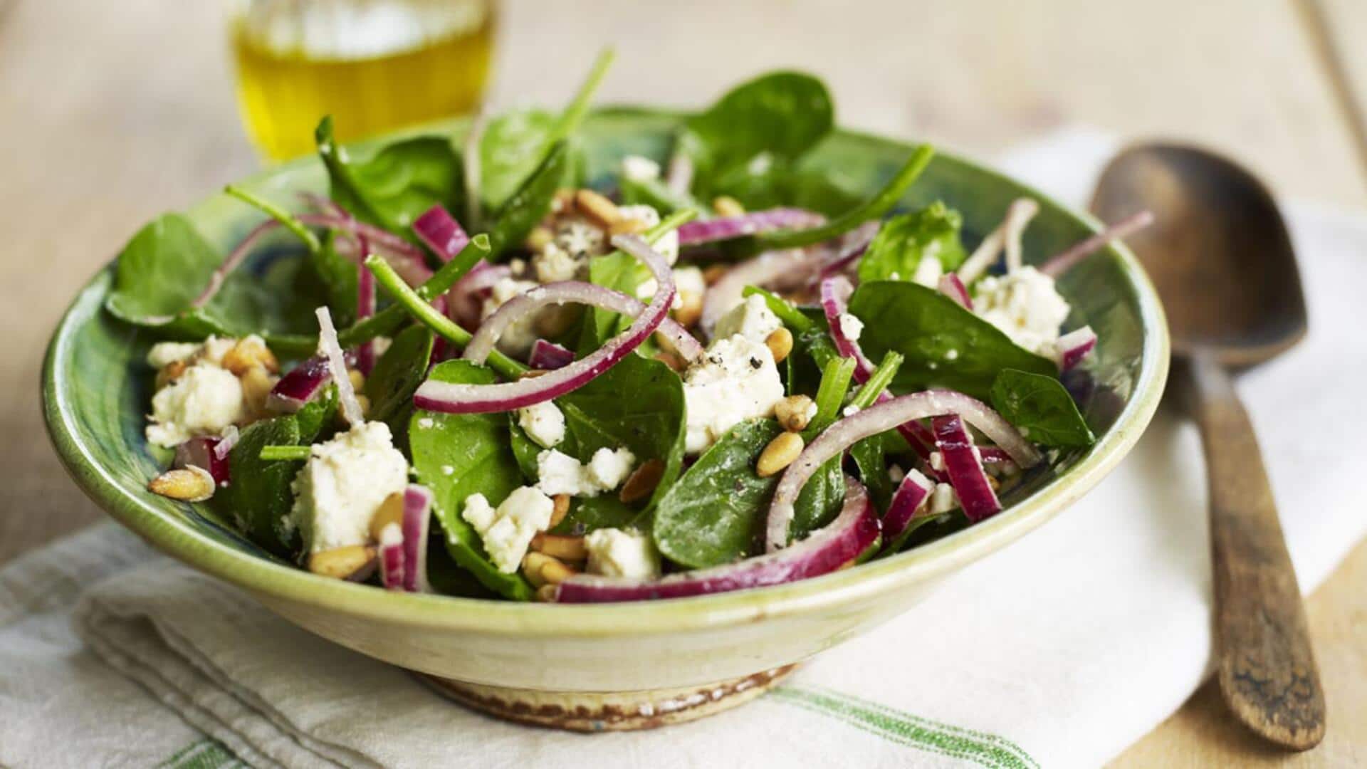Pine nuts in salads: 5 crunchy recipes