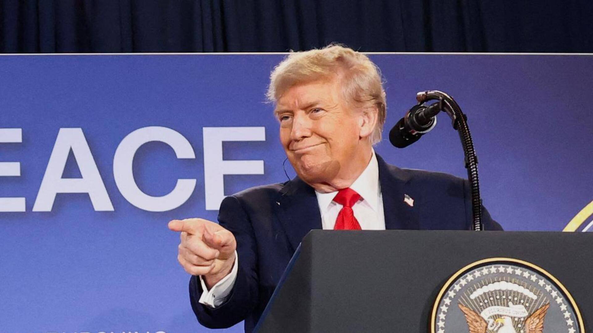 Trump expands travel ban list to nearly 40 countries 