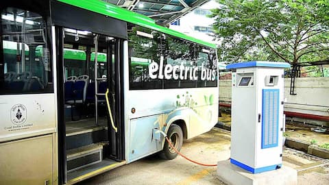 Old trucks, buses to be replaced with EVs in Delhi-NCR