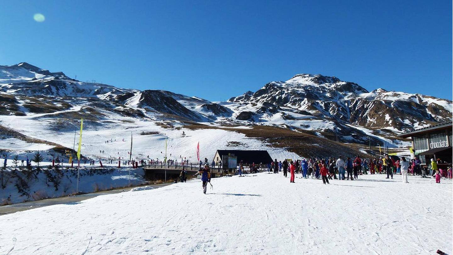 Your guide to traveling to Rohtang Pass
