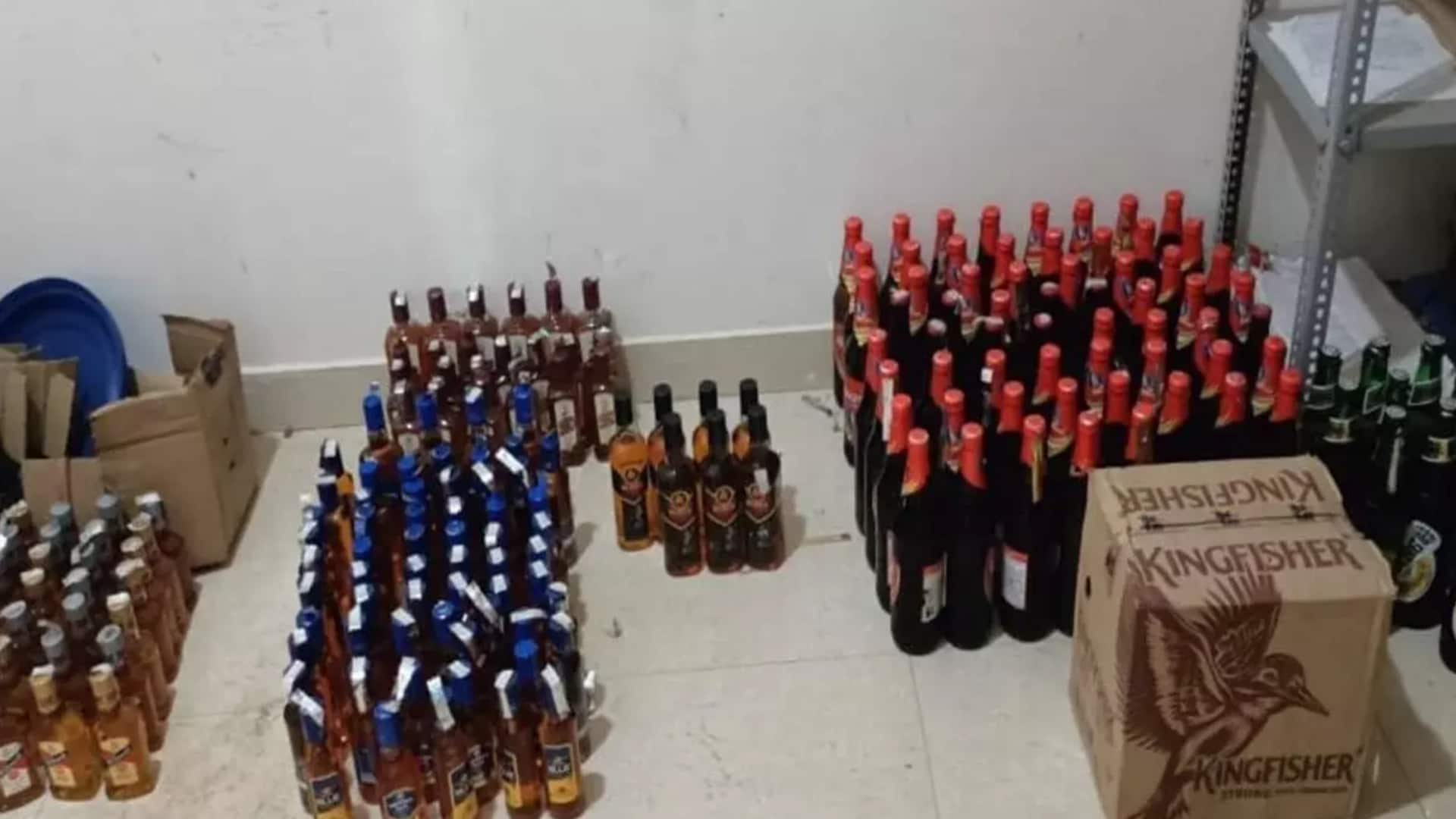 'Rats drank 800 bottles of liquor': Dhanbad traders' outlandish claim 'Rats drank 800 bottles of liquor': Dhanbad traders' outlandish claim