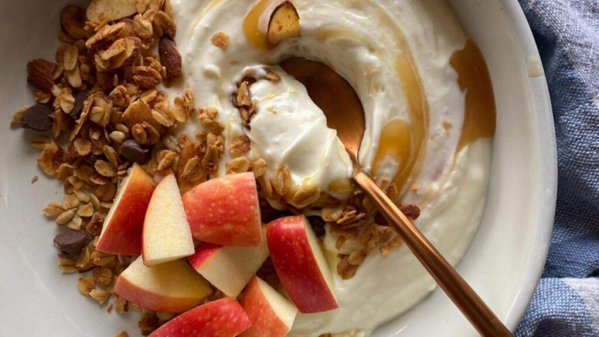 For a tasty breakfast, try honey-drizzled apple and yogurt