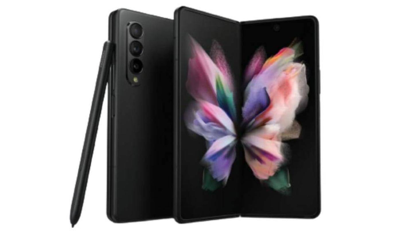 The phones will have a QHD+ main foldable display The phones will have a QHD+ main foldable display