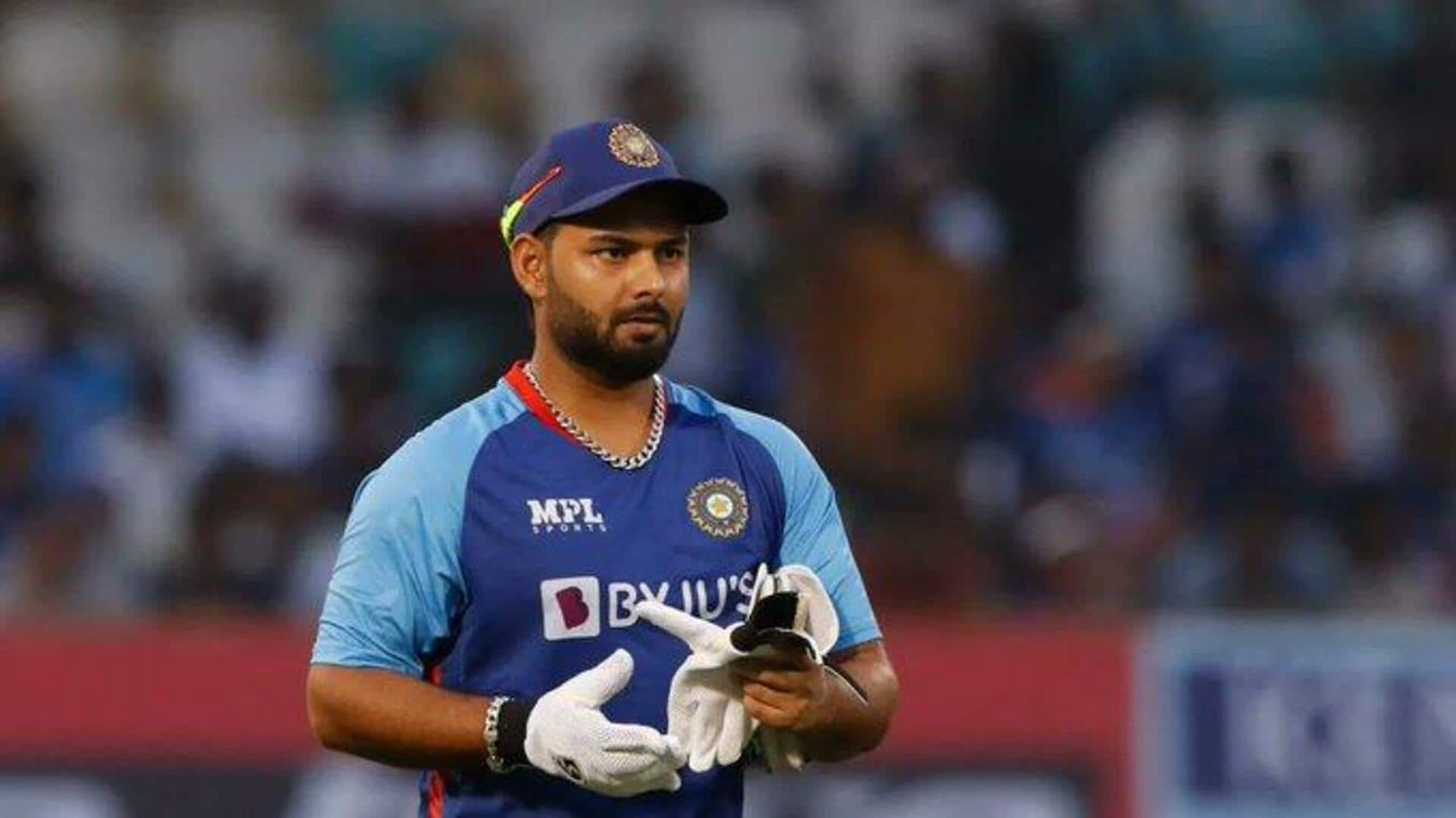 Watch: Rishabh Pant's hilarious 'bouncer' challenge to Jasprit Bumrah