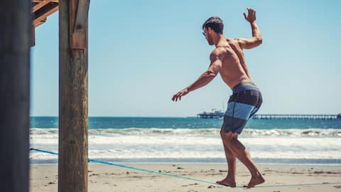 The surprising workout benefits of slacklining