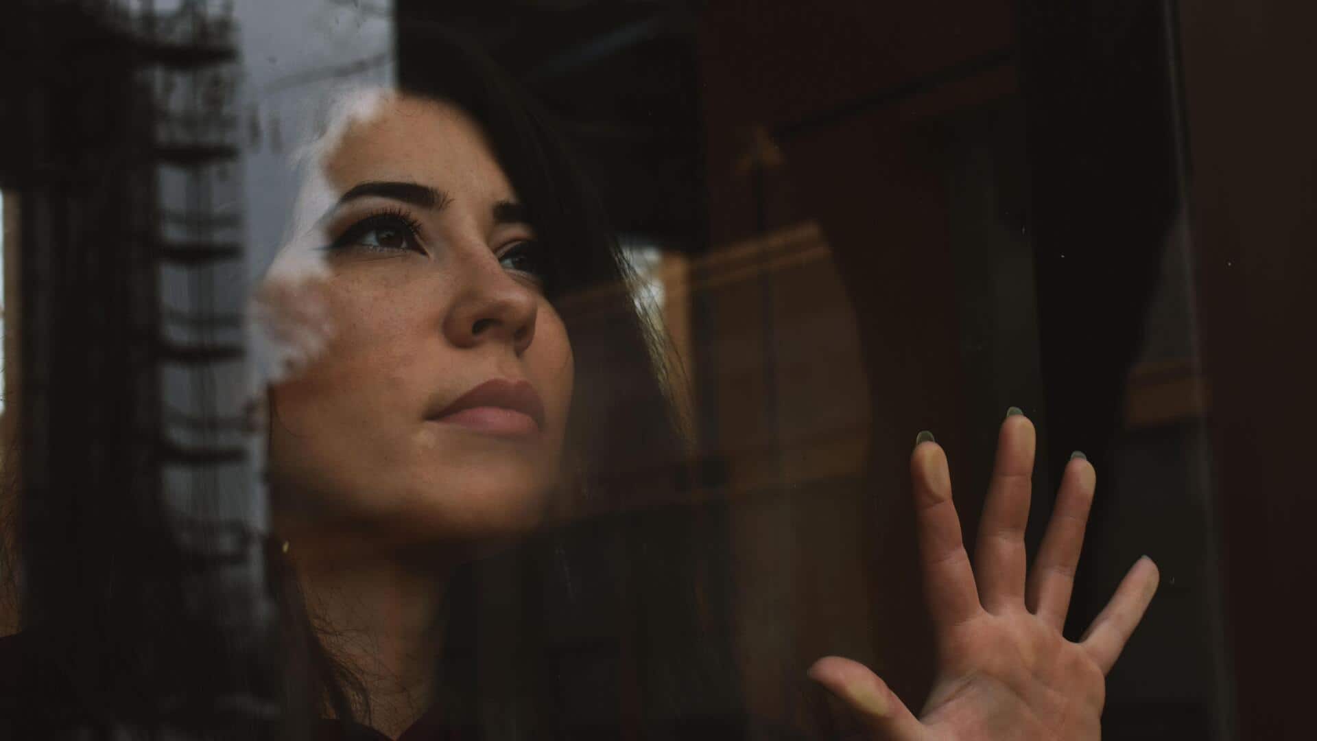 Window gazing: Feel calmer in minutes with this simple habit