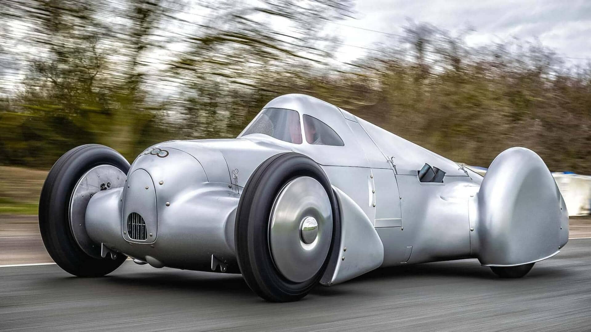 Audi car from 1930s is reborn in V16 guise