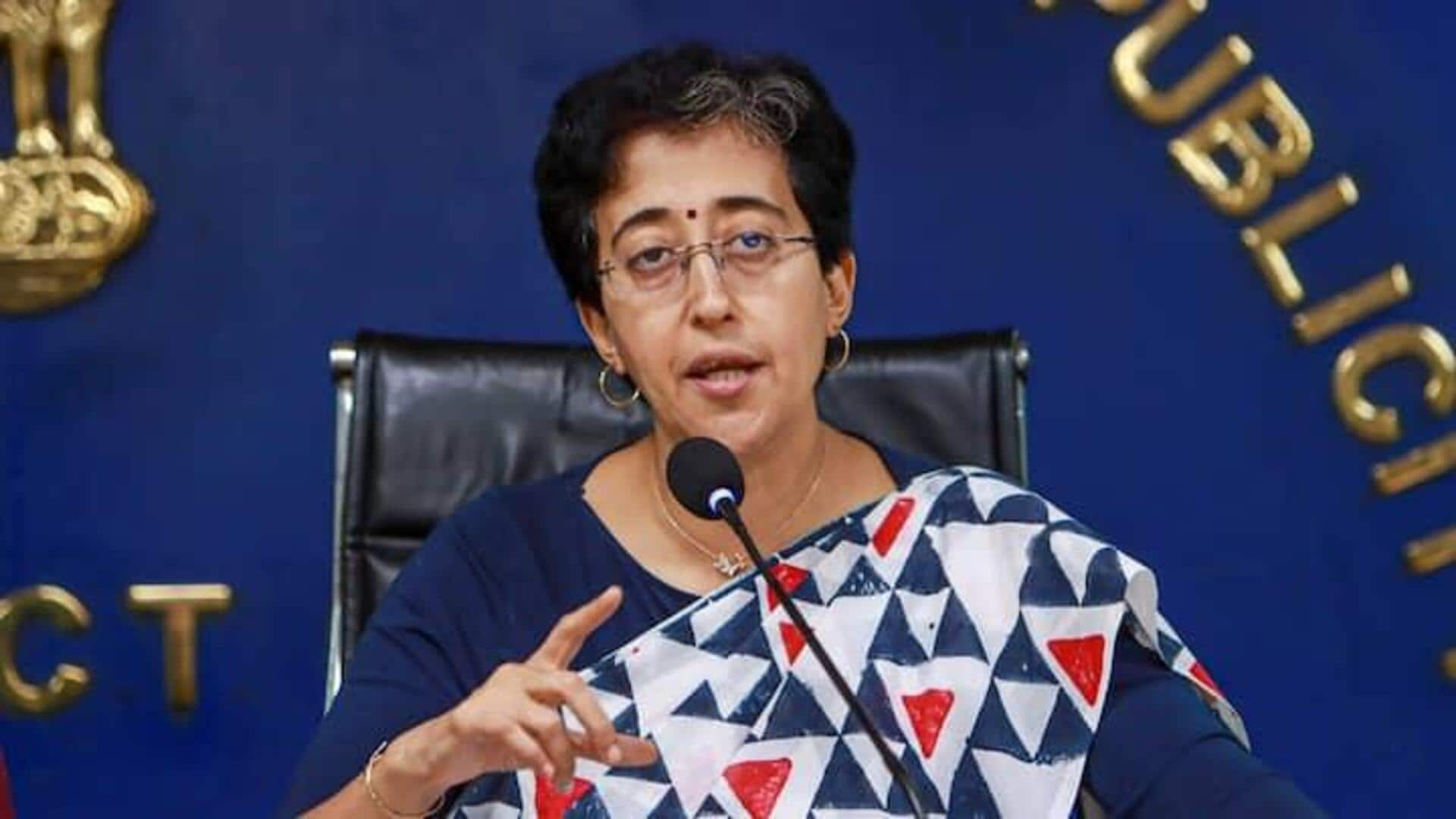 Atishi breaks down as Sisodia gets bail