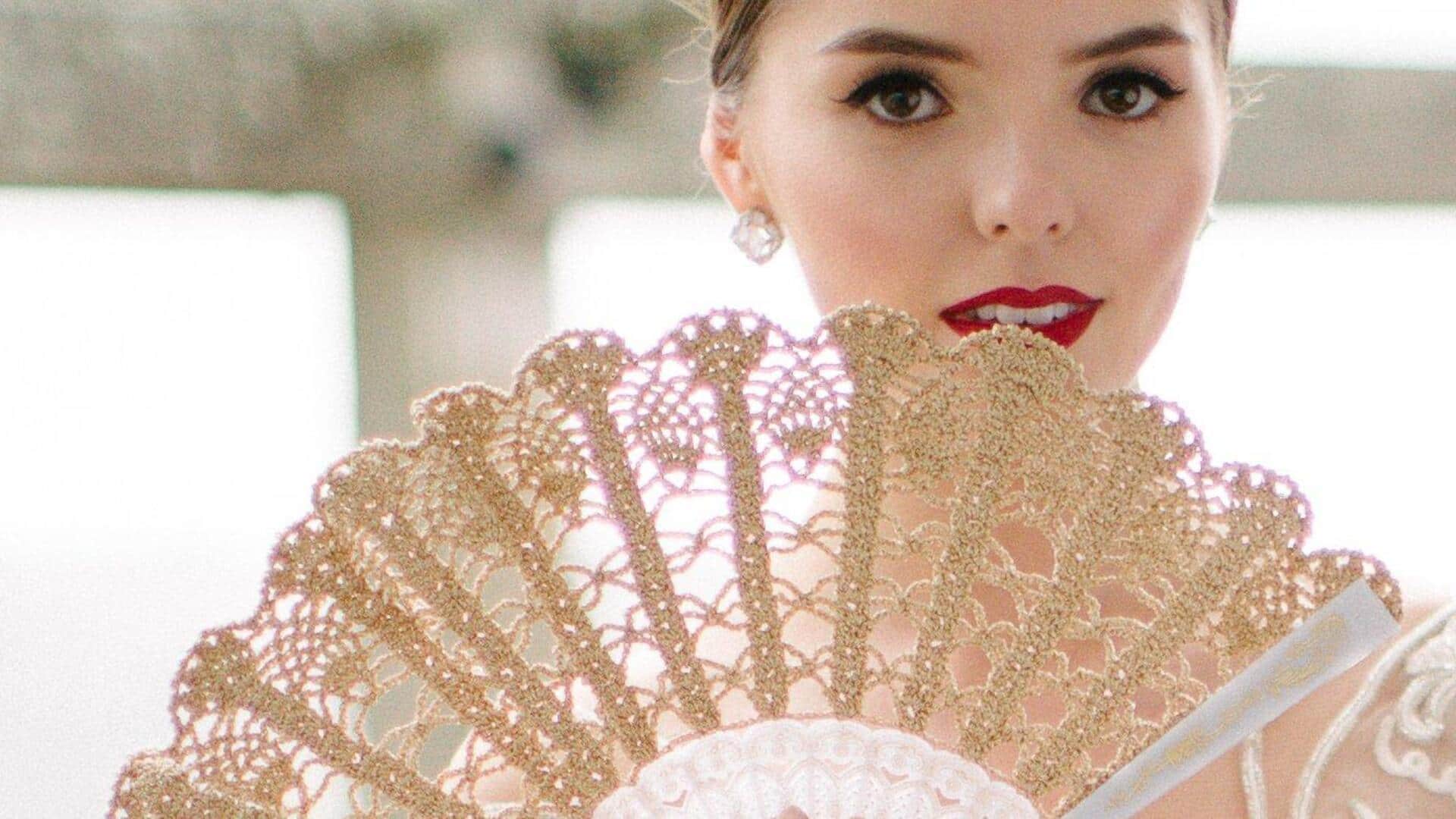 Bridal fans: All about their significance in Spanish weddings 