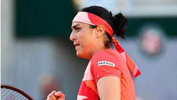 Ons Jabeur reaches her maiden French Open quarter-final