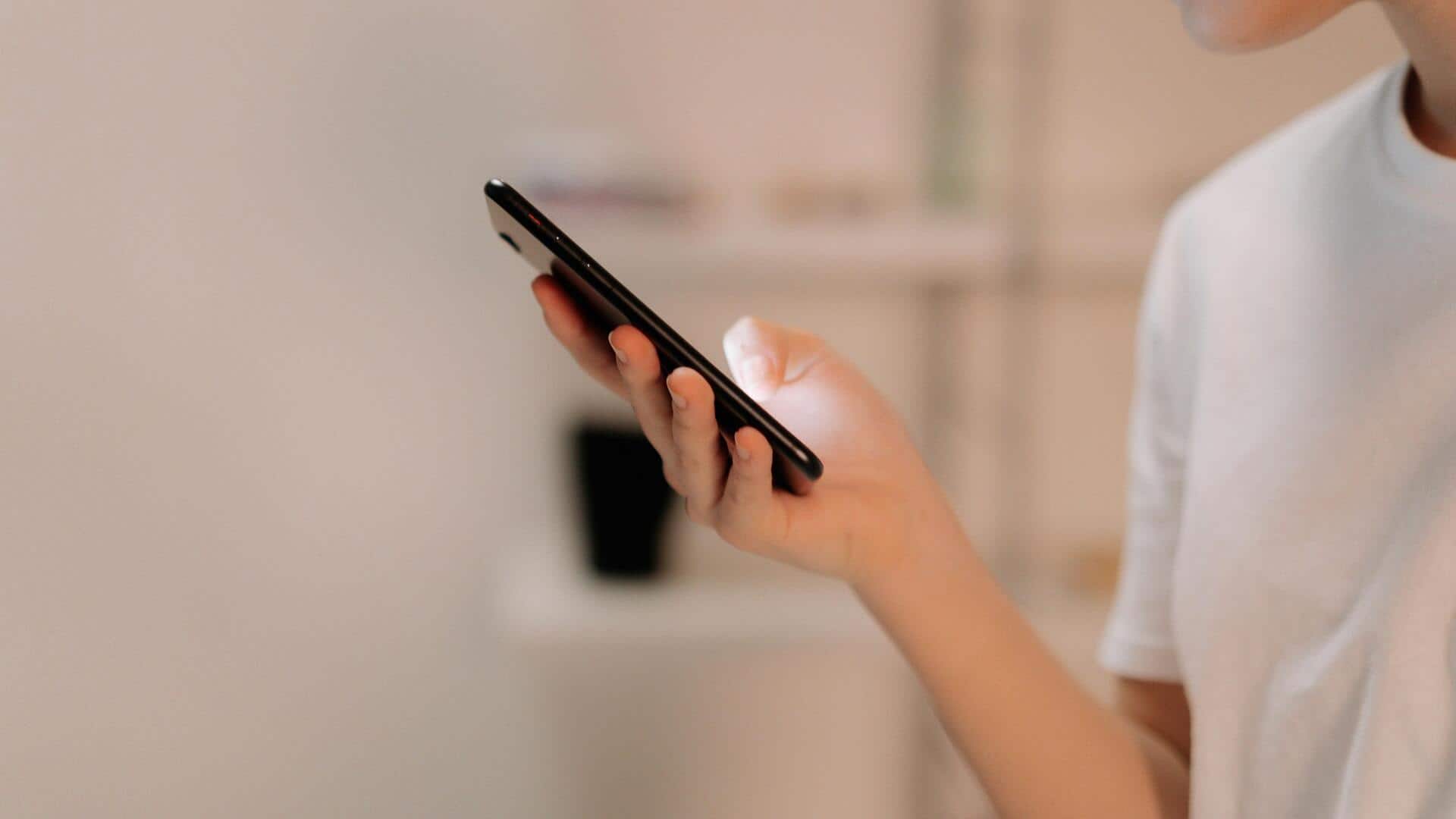 How to get rid of duplicate contacts on your phone