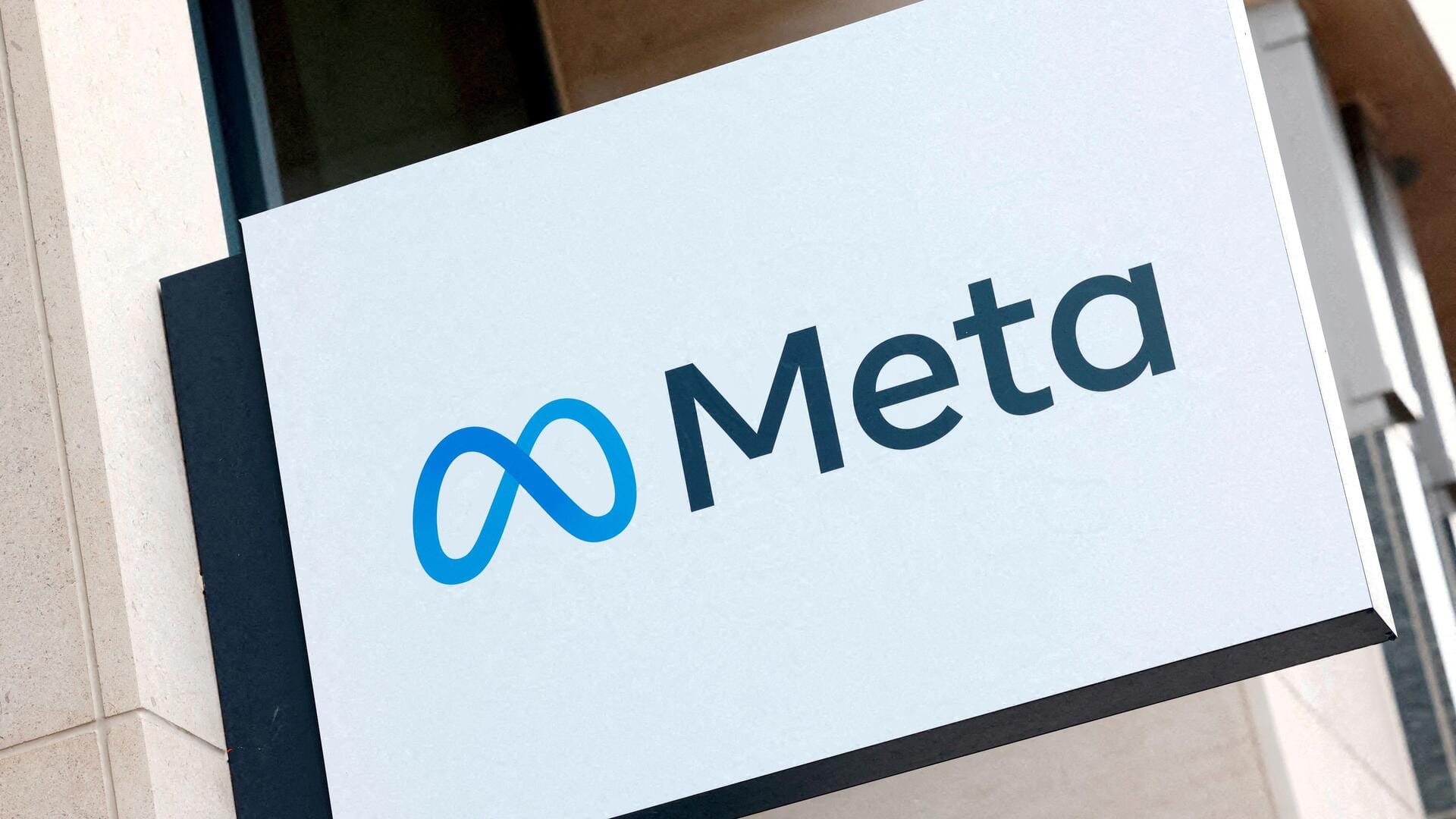 Meta's massive AI data center in Louisiana sparks environmental concerns Meta's massive AI data center in Louisiana sparks environmental concerns