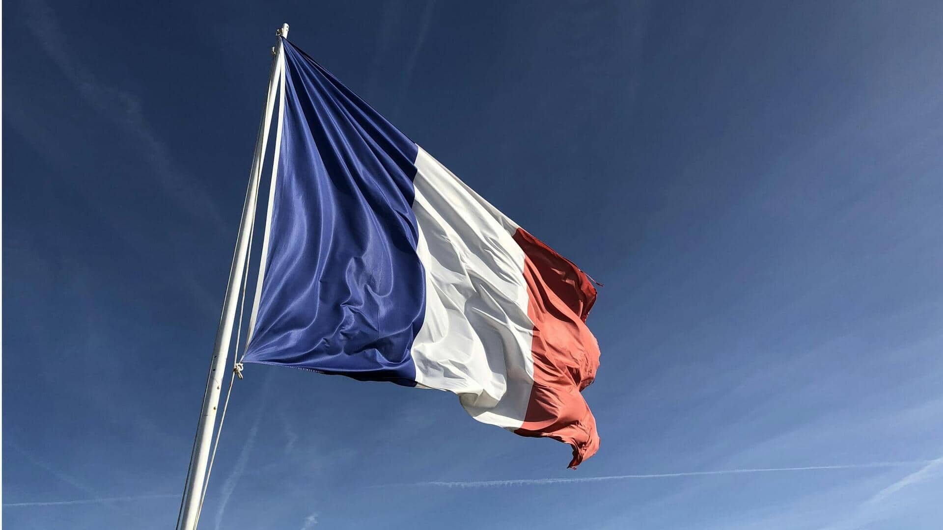 France mulls new tax for people earning over €250,000/year