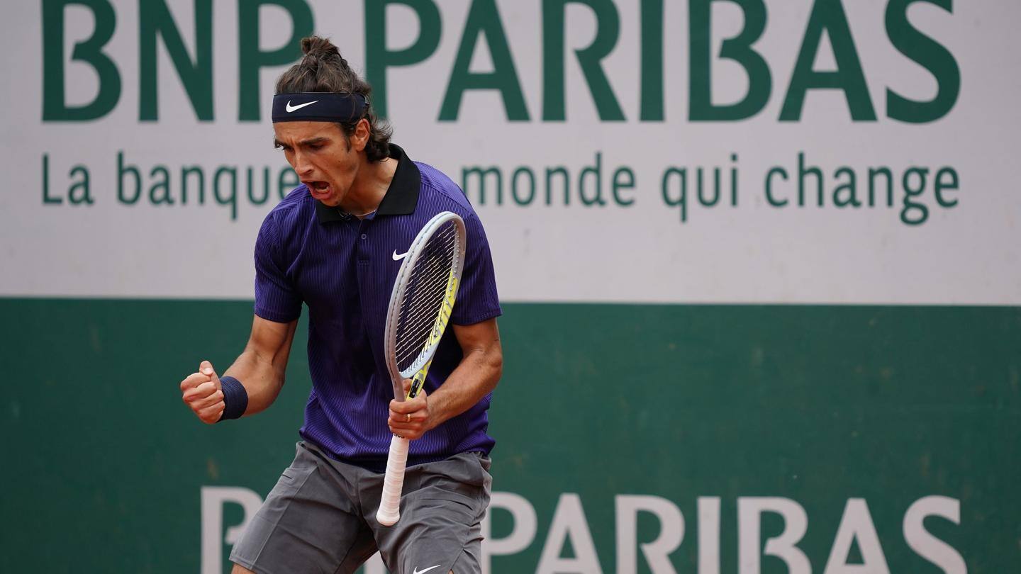 Lorenzo Musetti extends his Paris stay after winning five-setter Lorenzo Musetti extends his Paris stay after winning five-setter
