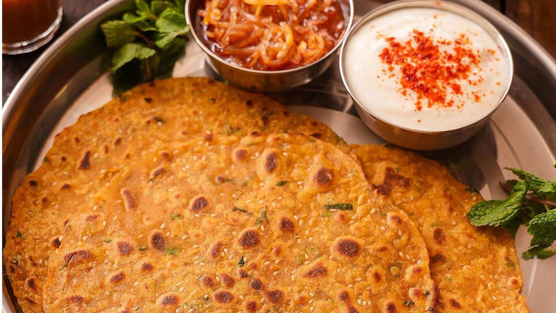 Make perfect Gujarati thepla at home with these easy tips