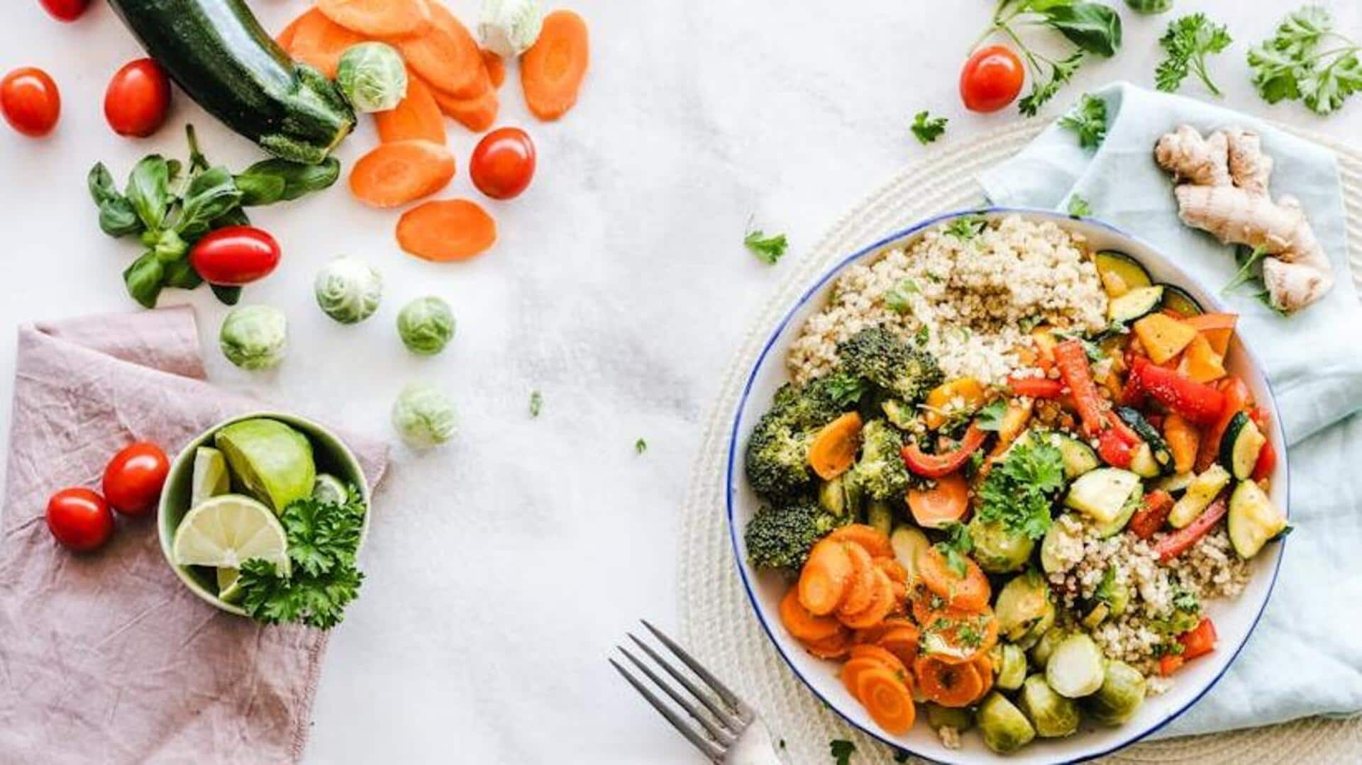 Savor these quinoa heart health salad bowls