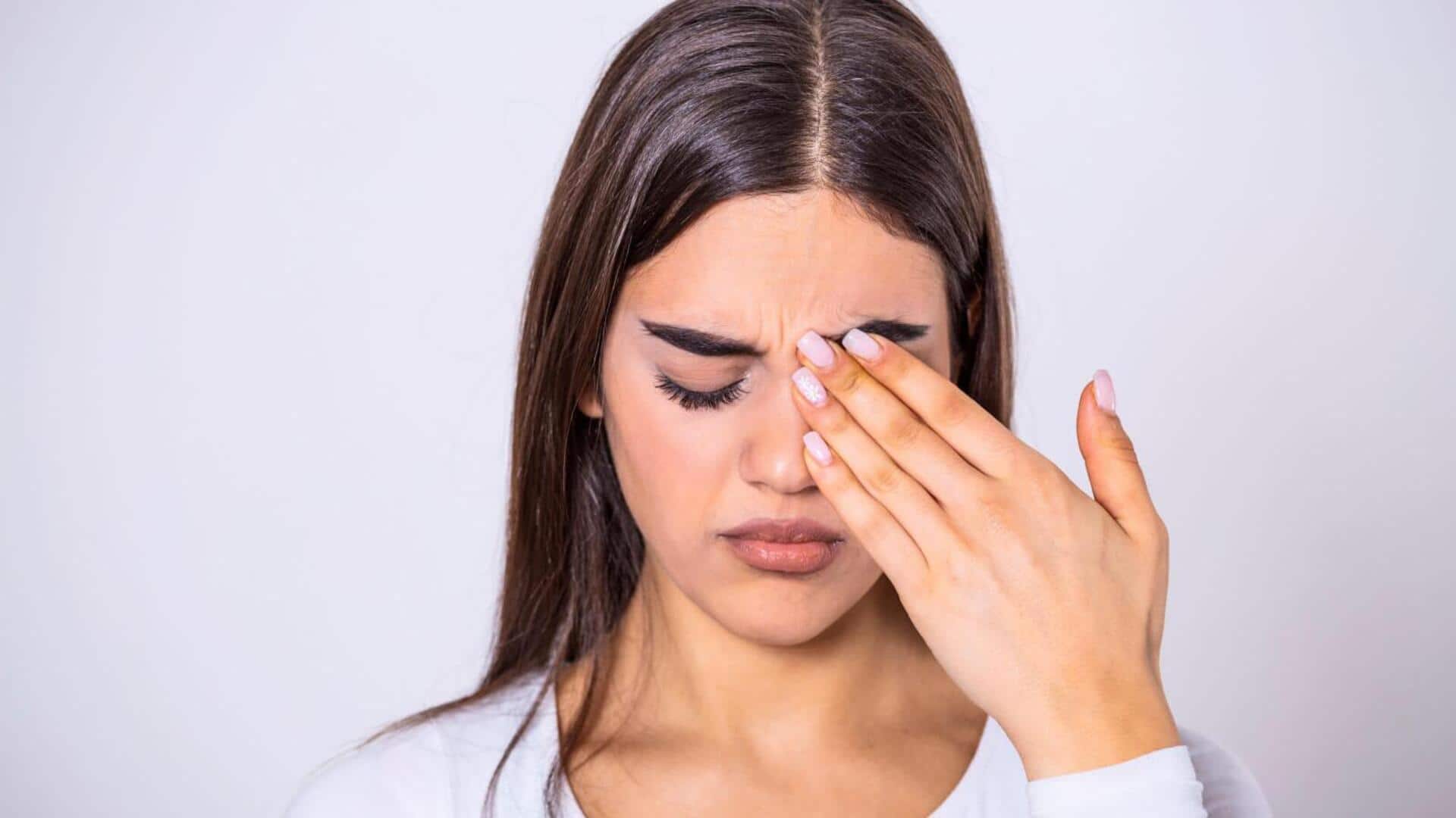 Itchy eyelashes? Fix it naturally with these remedies