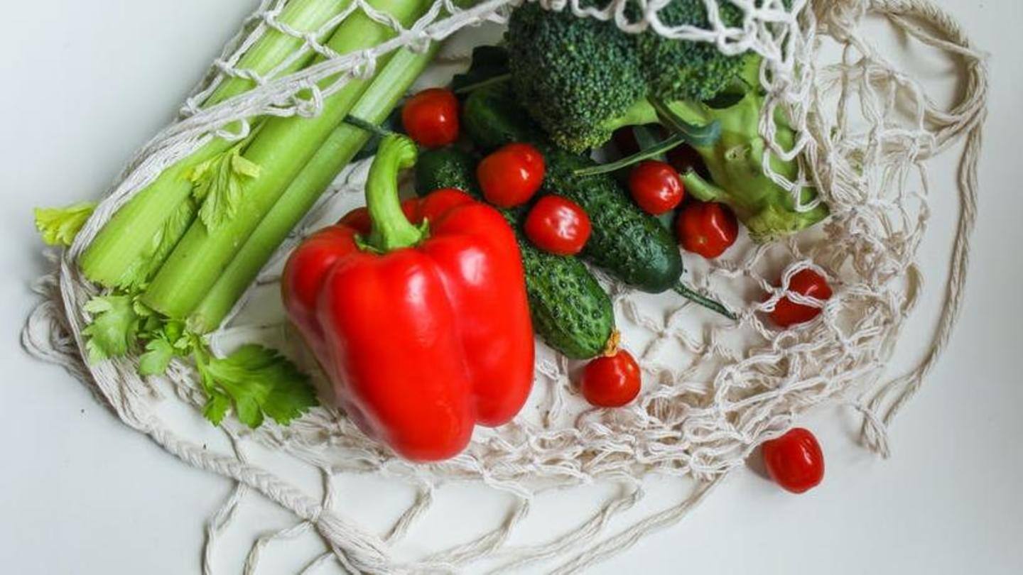 High-fiber and antioxidant-rich vegetables High-fiber and antioxidant-rich vegetables