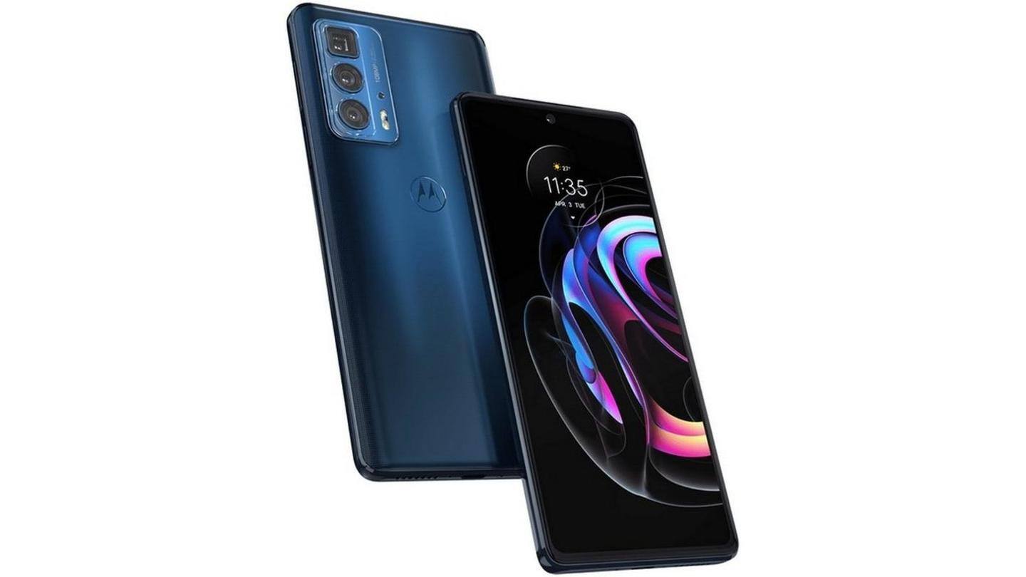 The phone has a Full-HD+ display The phone has a Full-HD+ display