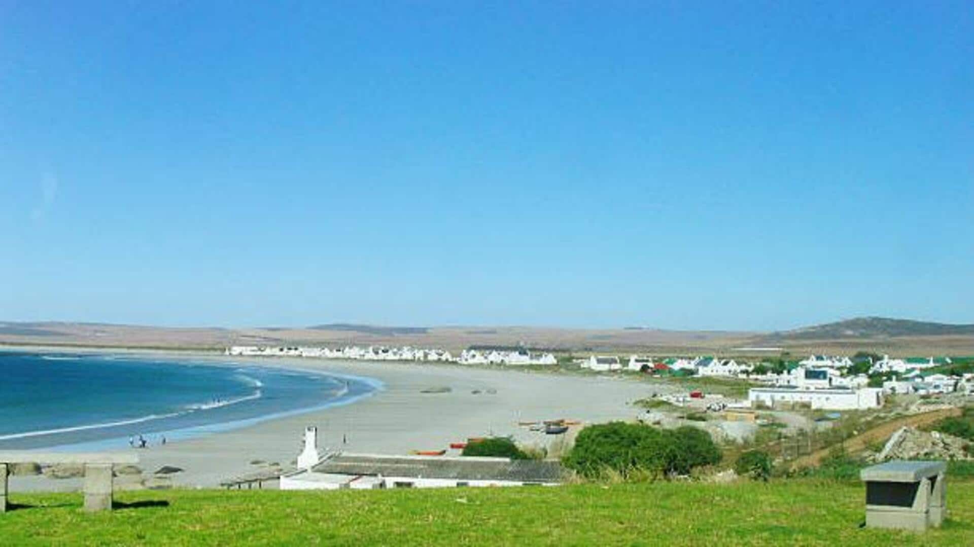Eco-friendly ways to explore coastal villages 