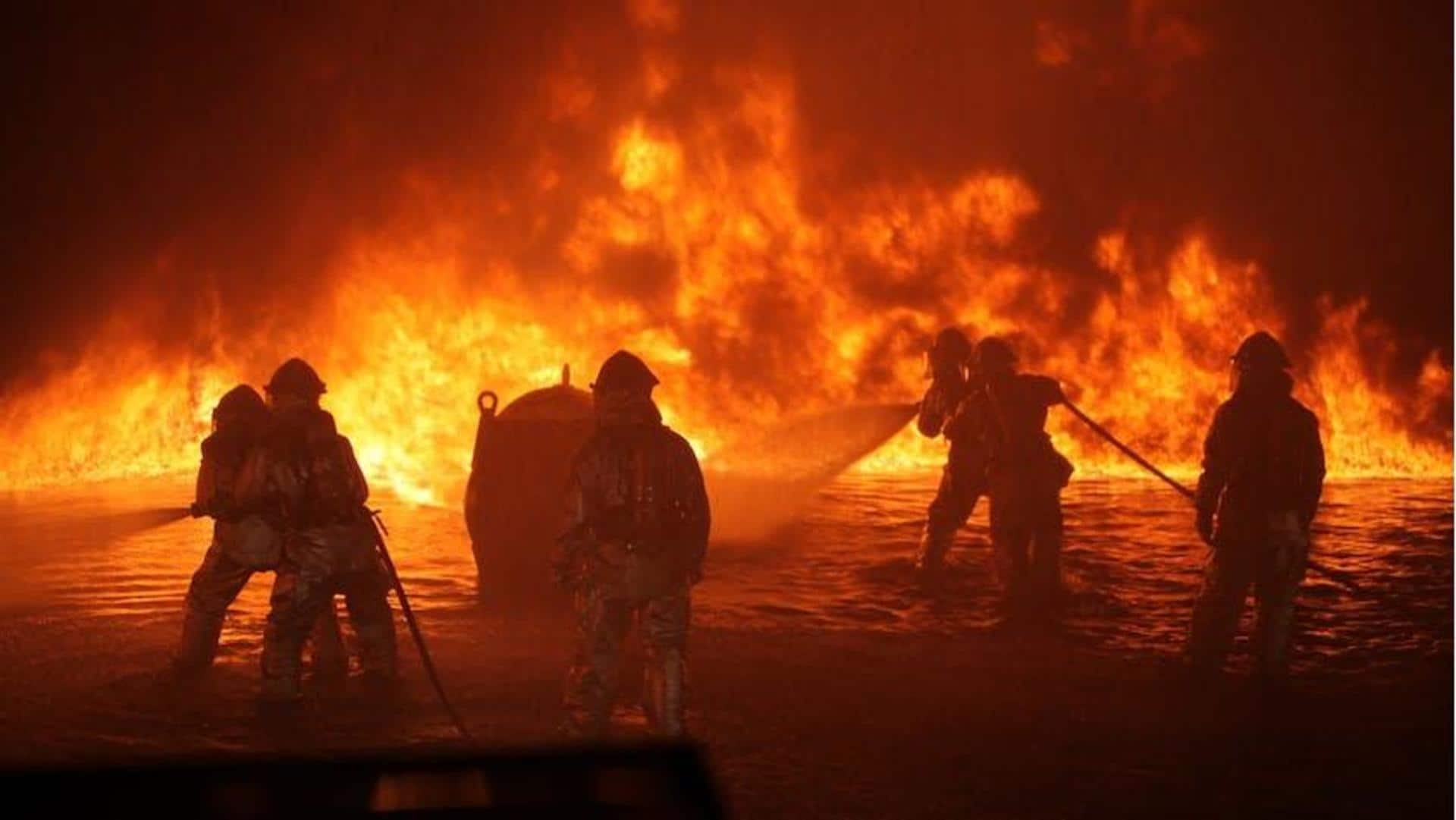 Delhi: Fire breaks out in Jahangirpuri, dousing operation underway