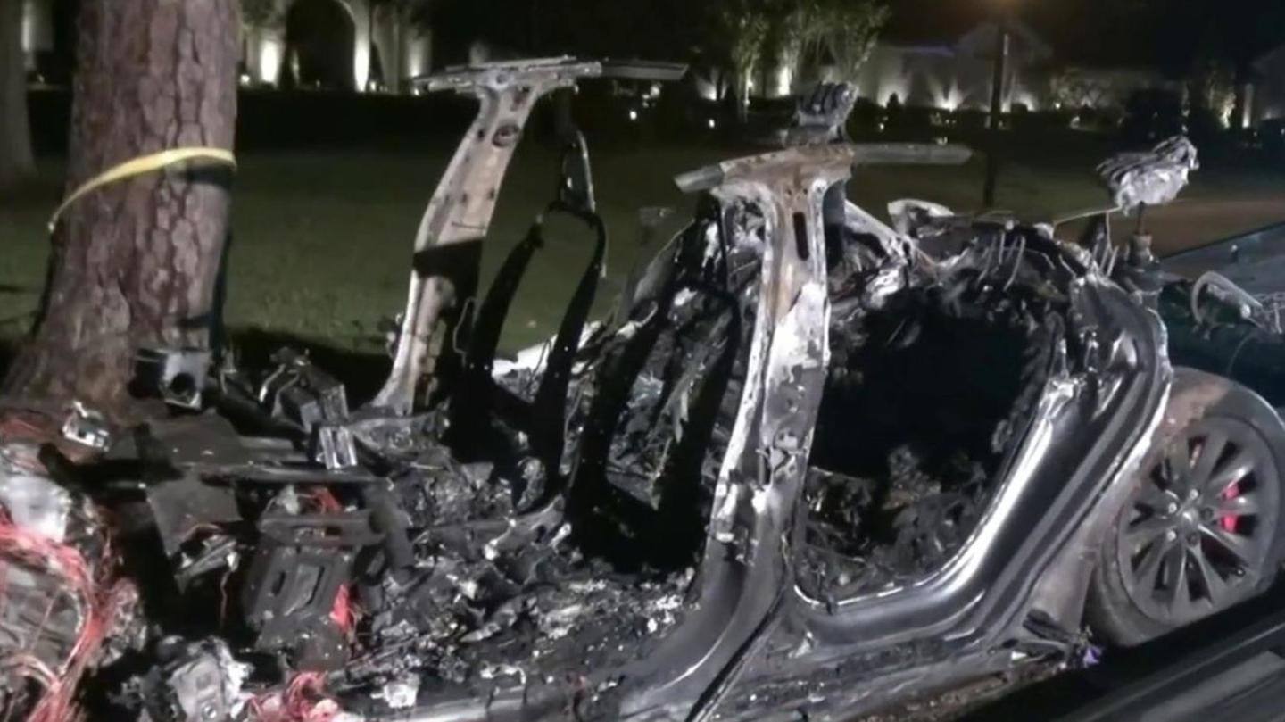Tesla insinuates Autopilot wasn't engaged during the fatal crash Tesla insinuates Autopilot wasn't engaged during the fatal crash