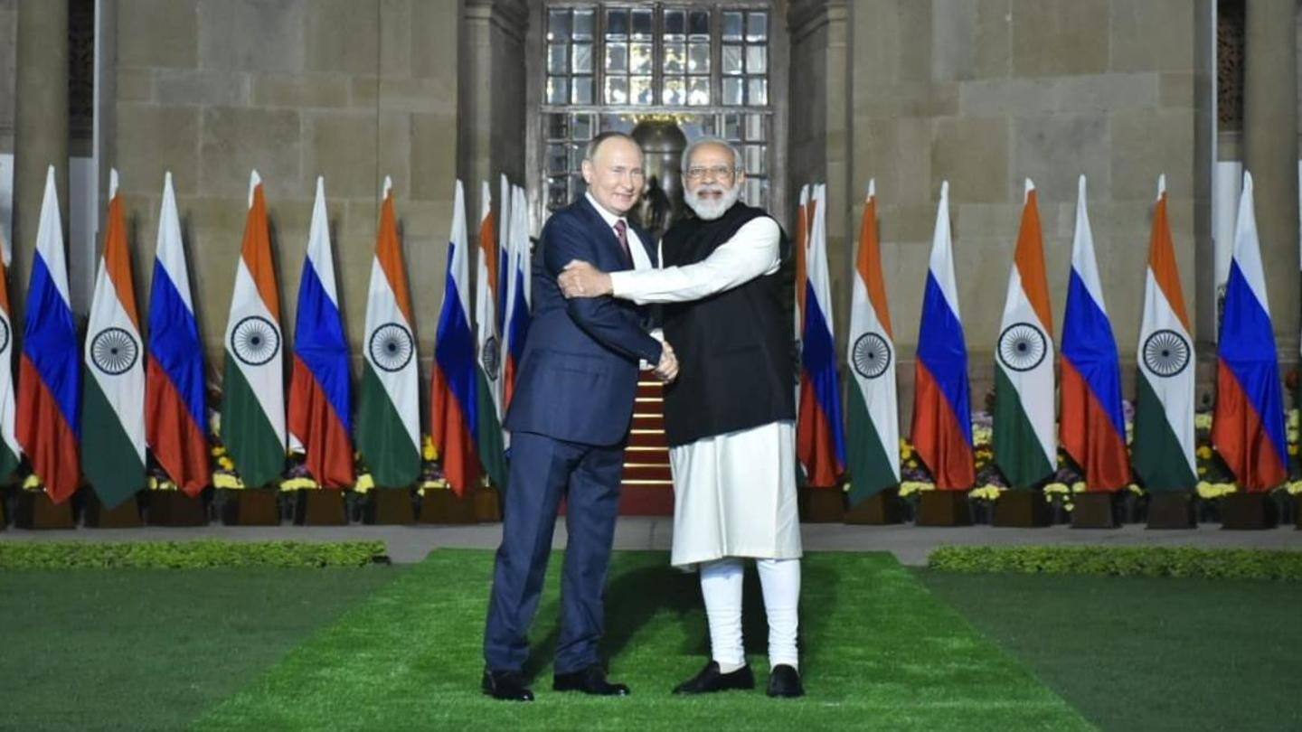 Modi praises 'constant' India-Russia ties Modi praises 'constant' India-Russia ties