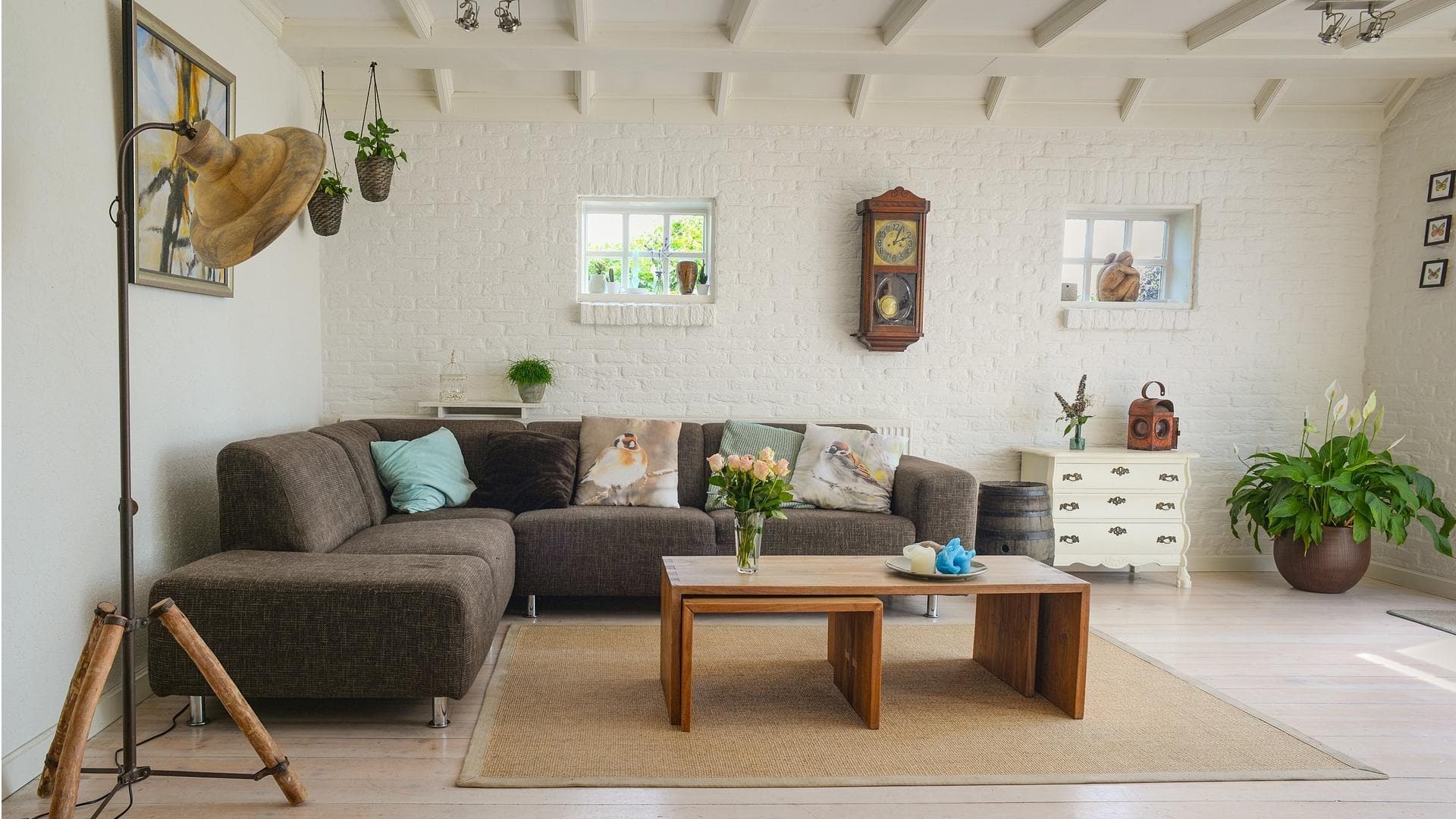 Macrame lovers, try these home decor ideas