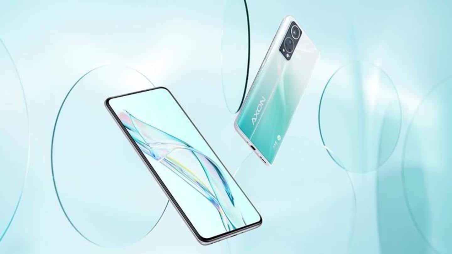 It flaunts a 120Hz Full-HD+ display It flaunts a 120Hz Full-HD+ display