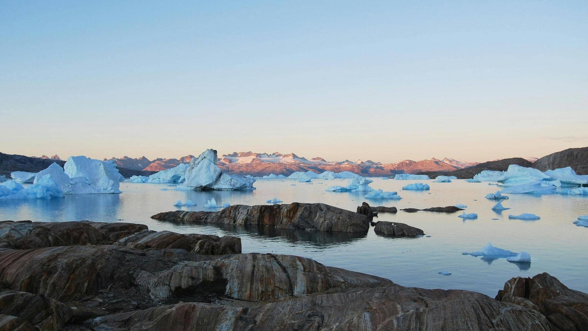 How to explore Greenland's remote landscapes