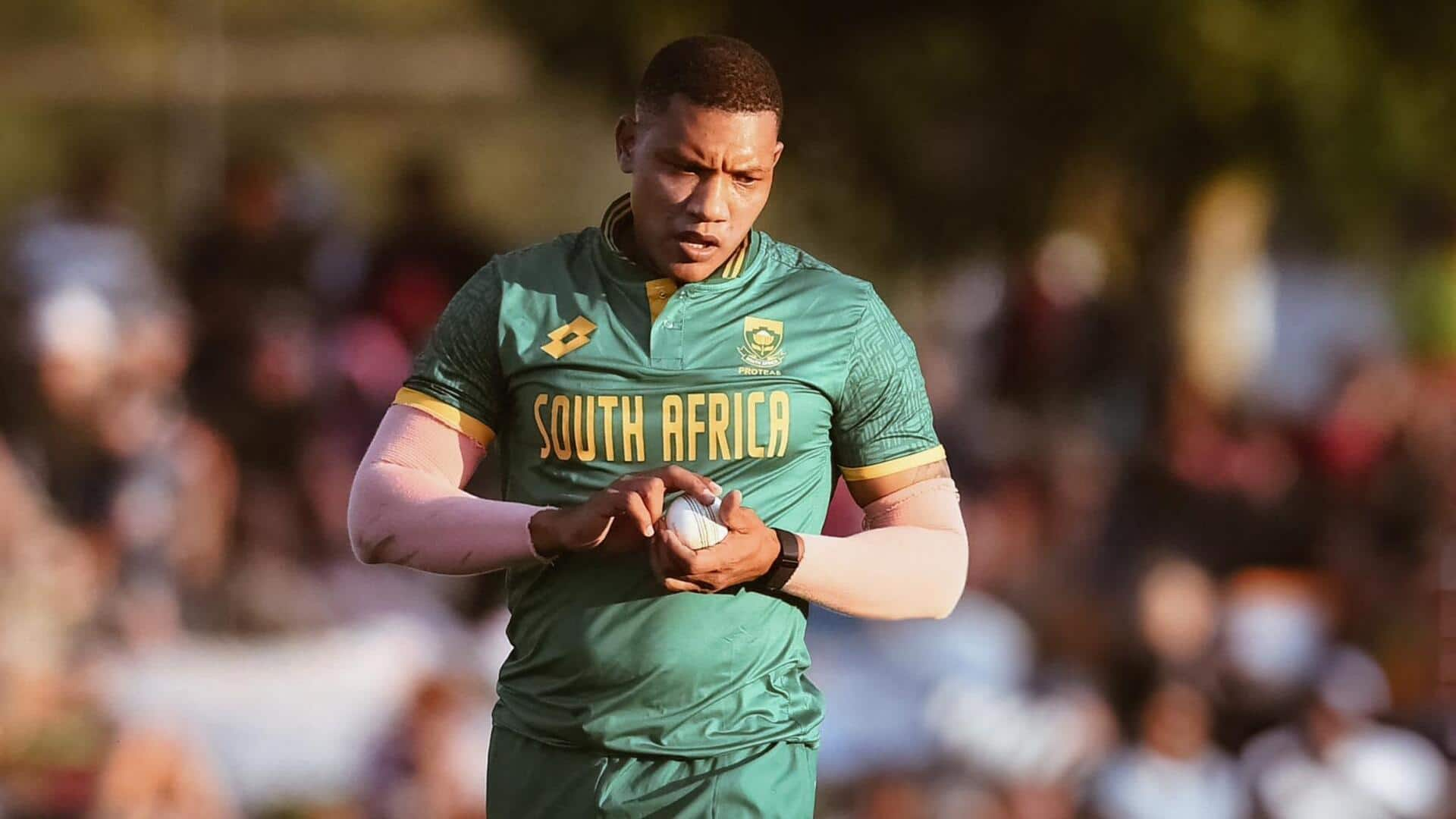 South Africa's Baartman ruled out of 3rd ODI against Pakistan