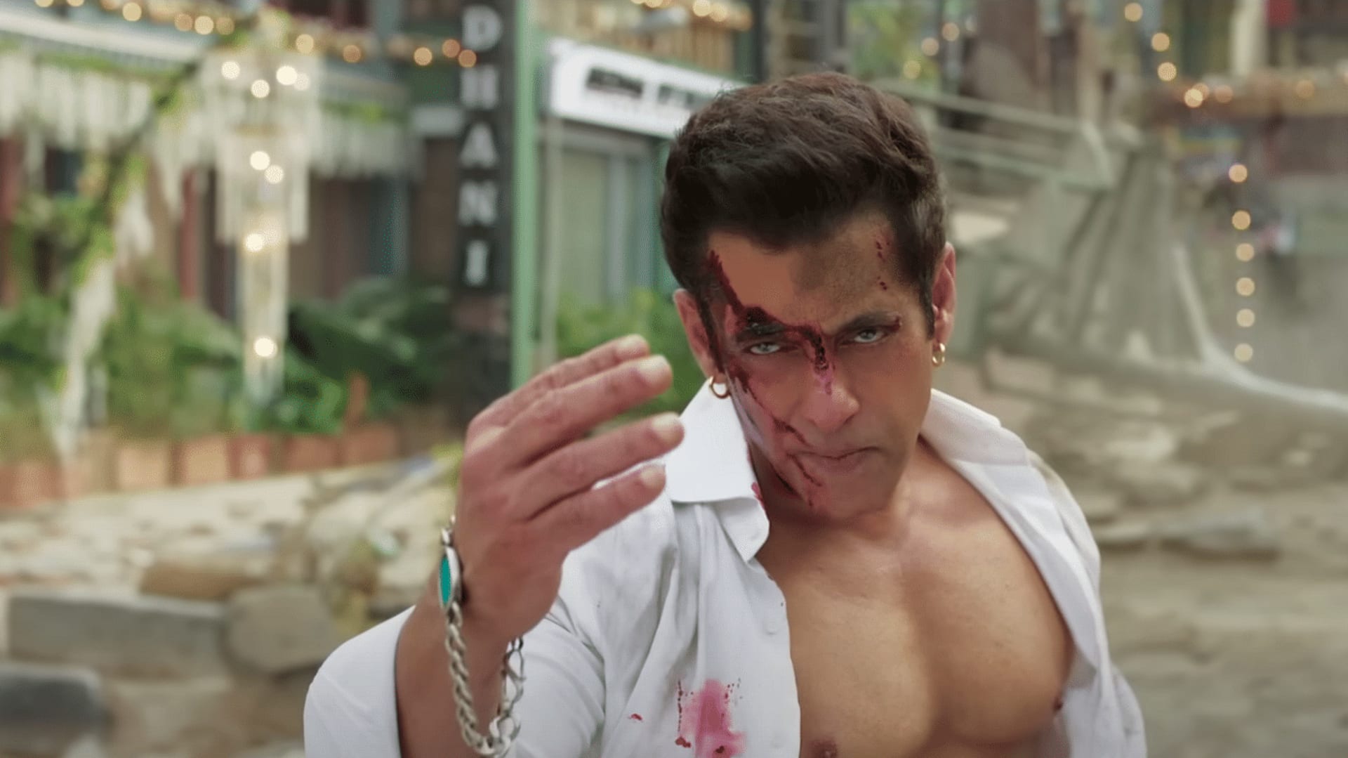 Box office: Salman Khan's 'KKBKKJ' passes first Monday test